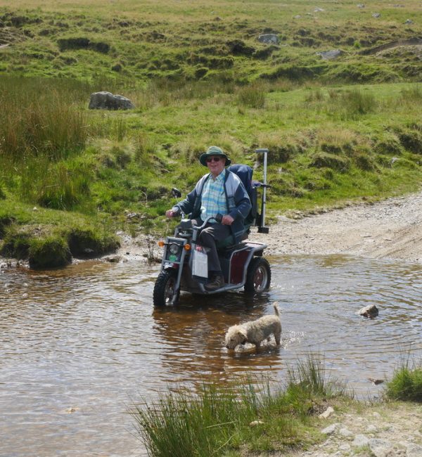 5E57025C-A841-45B3-8261-E5076107890D_1_105_c