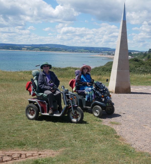 C25B2F33-EA11-4C57-8C98-FE585A72B045_1_105_c